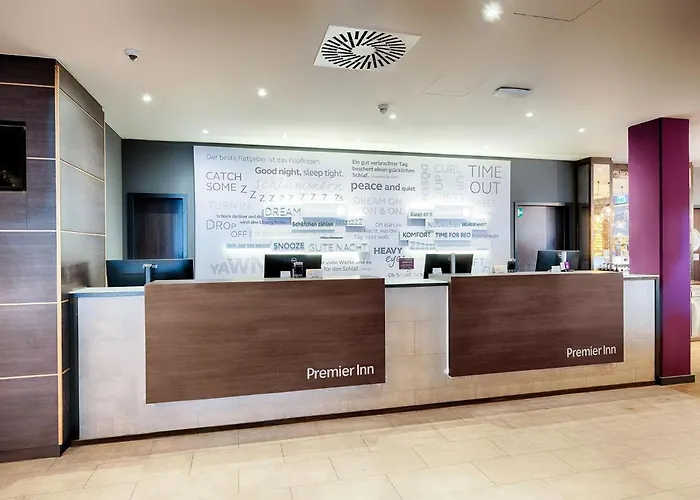 Premier Inn Köln City Centre