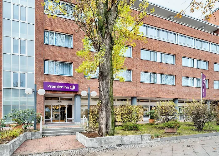 Premier Inn Köln City Centre